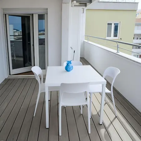Le Casine Di Gio 2 By Interhome